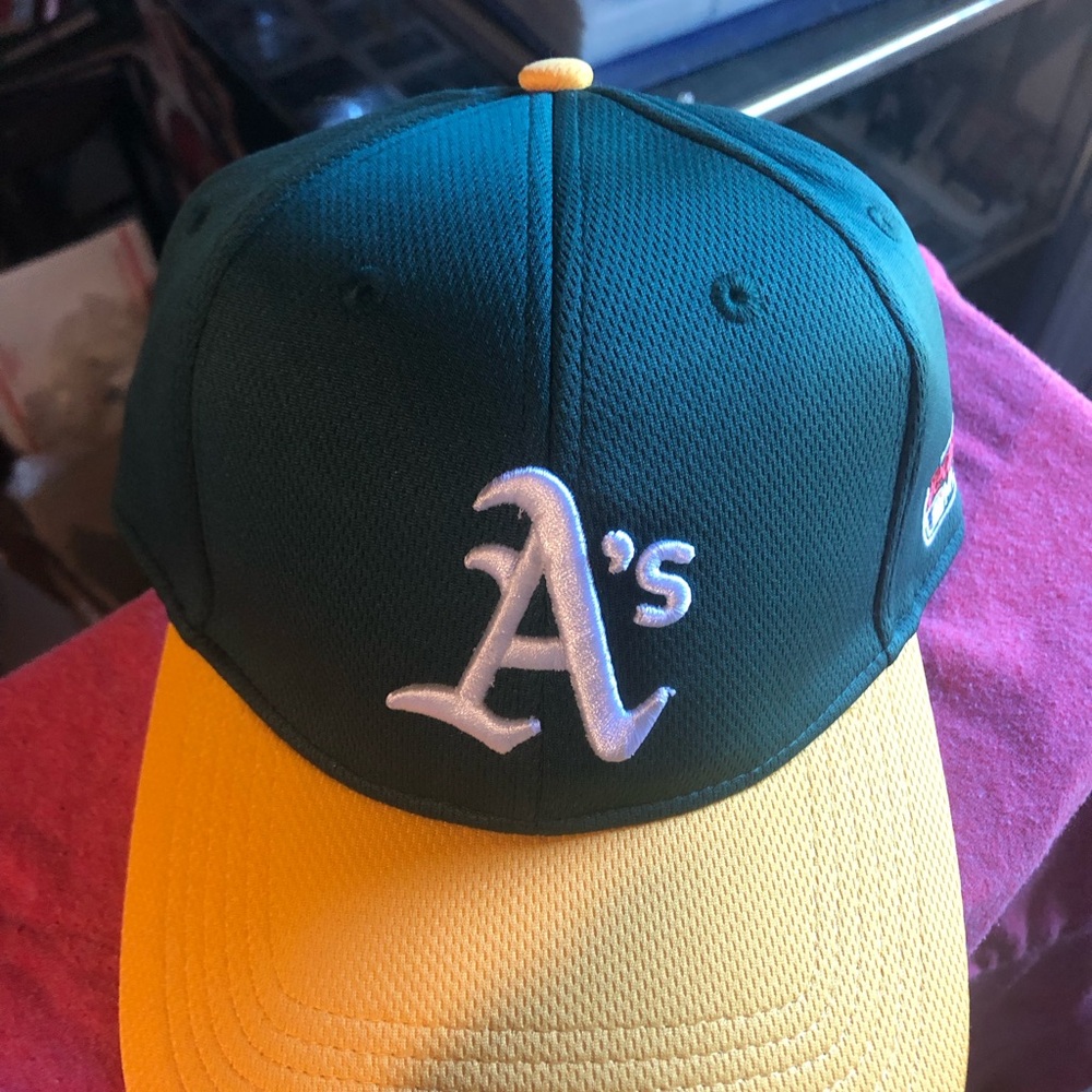 Oakland A’s hat